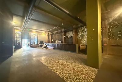 OPORTUNITATE DE INVESTITIE ‖ SPATIU COMERCIAL ‖ CENTRUL VECHI ‖ KM 0 ‖ - 9