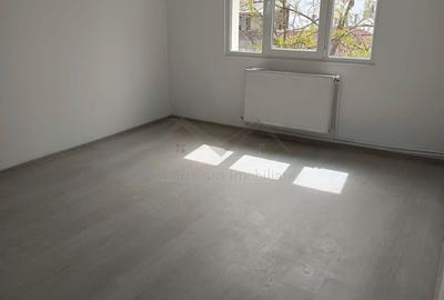 Apartament cu 2 camere decomandat în Cug