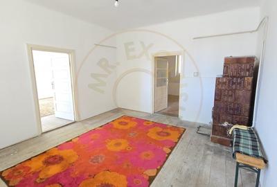 De Vanzare Casa 2 camere P-ȚA Mica - 7