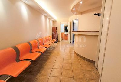 Apartament cu 2 camere decomandat, mobilat în Central