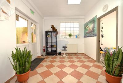 Spațiu comercial 13 camere de vanzare in Drumul Taberei Bdul Timisoara - 1