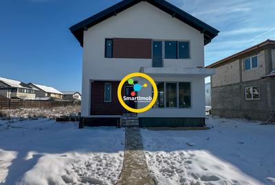 Casă individuală cu 4 camere în Berceni