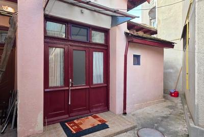 CENTRU 2 CORPURI DE CASA DIN CARAMIDA 5 CAMERE 2 BAI 2 BUCATARII UTILITATI, GAZE - 4