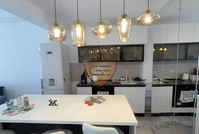 2 camere Lux Casa del Mar prima inchiriere Mamaia Nord, term lung vedere la mare - 1