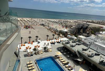 Apartament 9/10 First Mamaia - Hotel Crowne Plaza Mamaia, Club LOFT, Hotel Opera - 1