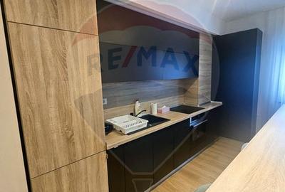 Apartament cu 2 camere de închiriat în zona Central - 3