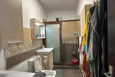 Apartament cu 3 camere in Decebal - 7