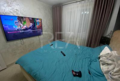 3 Camere- Etaj 1/8 -Centrala proprie- Piata Rahova - 4