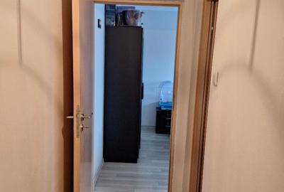 Titan-Policlinica, apartament 3 camere, decomandat, bloc 4 etaje, boxa pe palier - 15