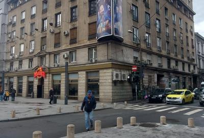 Universitate - Garsoniera decomandata in inima orasului, metrou la scara - 1