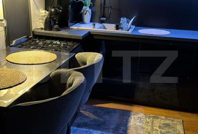 Apartament cu 3 camere semidecomandat, mobilat în Florești