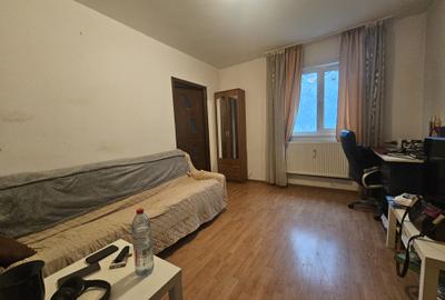 Apartament cu 2 camere semidecomandat, mobilat în 1 Decembrie 1918