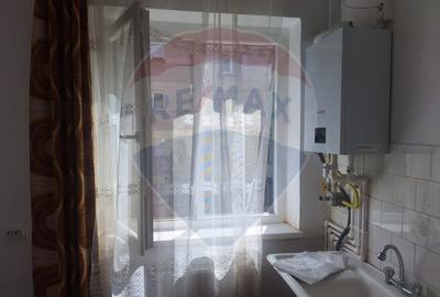 Apartament cu 2 camere în zona Central Simeria, Hunedoara - 13