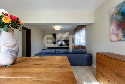 Casă/Vilă duplex cu 5 camere de vânzare, strada 9 Mai- zona Centrală - 2