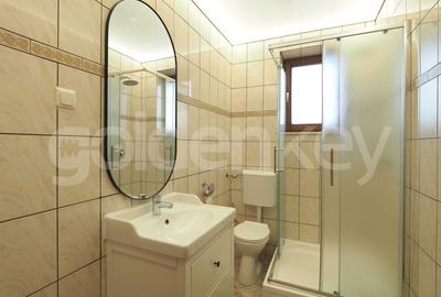 Vila individuala cu 7 camere | piscina | 1000mp teren - 17