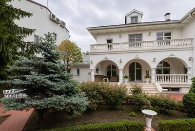 VILA 9 CAMERE - OTOPENI - COMISION 0% - 3