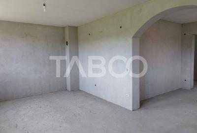 Casa deosebita cu teren 2000 mp 5 camere  Sura Mare Hamba Sibiu - 32