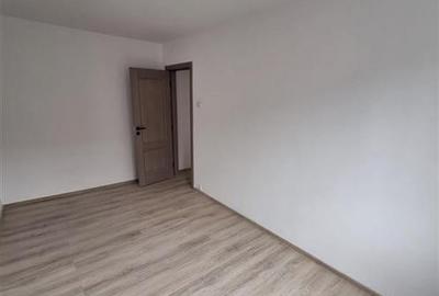 4 camere etaj intermediar langa Mall renovat recent - 5