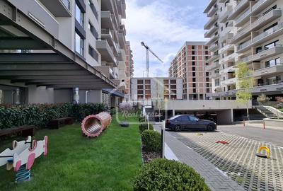 Suprafata Generoasa I Alphaville Arena - 24