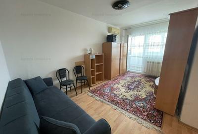 Garsoniera - Piata Delfinului - Bloc Mixt - 4