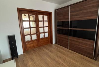 Închiriez vilă la Jollie Ville - 15