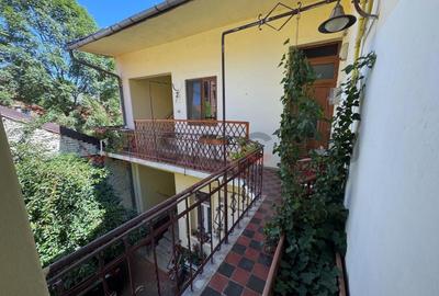 Apartament în vilă, zonă centrală, parcare - 17