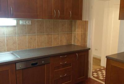 REA1024985 Apartament 5 Camere I De Vanzare I Piata Amzei - 12