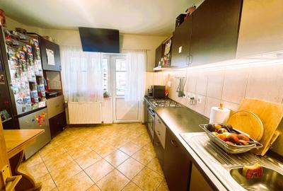 Duplex cu 3 CAMERE - str BABADAG - MOBILAT - 1