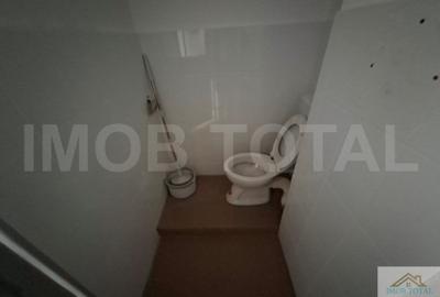 Spațiu Comercial 70 mp | Craiovei - Parter, Vitrină, 2 Intrări - 5