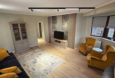 Apartament cu 2 camere decomandat în Herăstrău