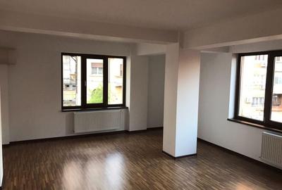 URGENT!, FARA MENTENANTA ,UTILITATI CONTORIZATE,  CURTE RELAXARE - 3