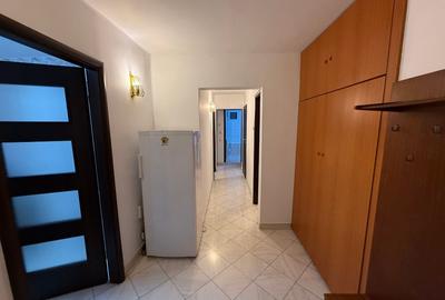 Apartament cu 3 camere, Loc Parcare, Centrala Propie - PROPIETAR - 2