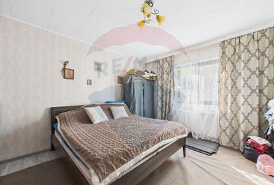 Casă cu 5 camere si 500mp Teren de vânzare în Buftea - 1