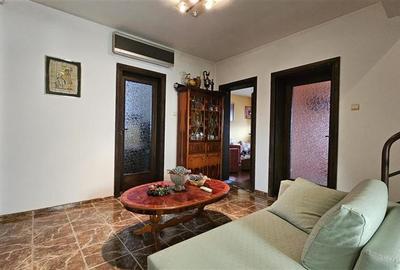 COMISION 0% CASA cu piscina pentru 2 familii Braytim Gospodarilor - 12
