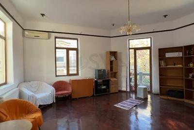 Apartament cu 2 camere decomandat, mobilat în P-ța Unirii