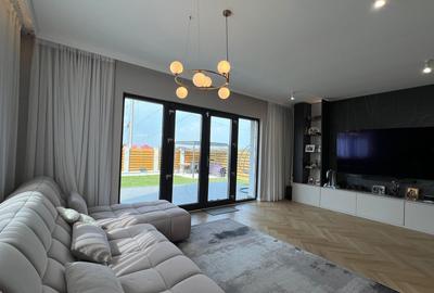 Vilă de Lux lângă Pădurea Balotești – Rafinament, Natură și Design Personalizat - 9