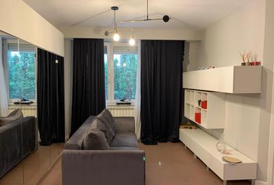 Apartament cu 2 camere semidecomandat în Herăstrău
