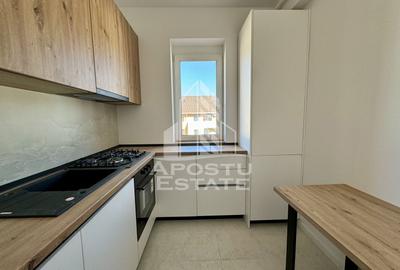 Apartament cu 3 camere semidecomandat, mobilat în Giroc