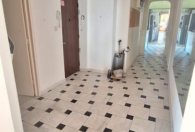 Apartament tip penthouse 40mp terasa 5 camere 200mp utili - 8