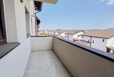 Garsoniera la intrare in Sanpetru langa noul Mall str Sf Stefan nr 2 - 6