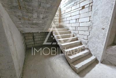 Vila P+2 de vanzare – cartier Barsesti - 9