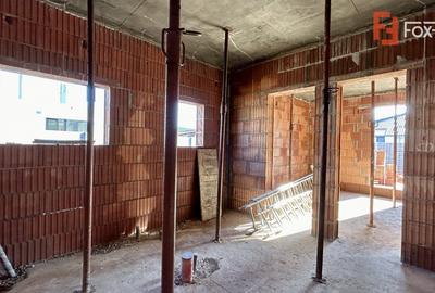 Duplex 4 camere pe parter + perete dublu despartitor - Sanandrei - 8