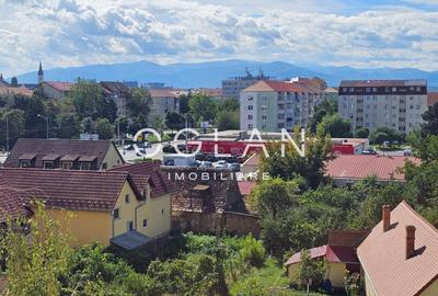 Apartament 3 camere 72 mp utili, lift, zona Terezian 0% Comision - 1