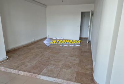 Spatiu comercial 42 mp. de inchiriat Cetate Alba Iulia finisat si contorizat - 5