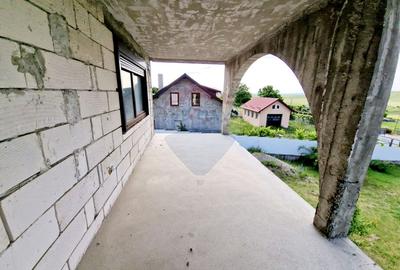 Casă spațioasă S+P+1E+M și teren generos 1664 mp - 42