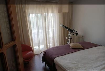Apartament cu 4 camere decomandat în Faleza Nord