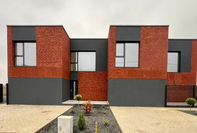 Duplex 4 Camere / Arhitectura moderna / Dumbravita / Comision 0