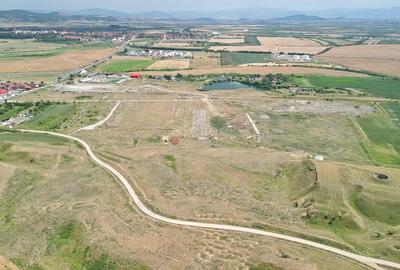 Teren intravilan - 2