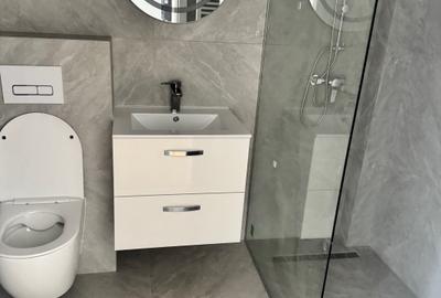 Apartament cu 2 camere semidecomandat în Calea Romanului