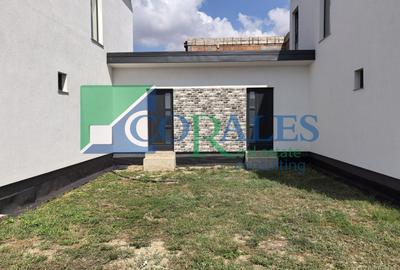 Duplex cu 5 camere în Dumbrăvița